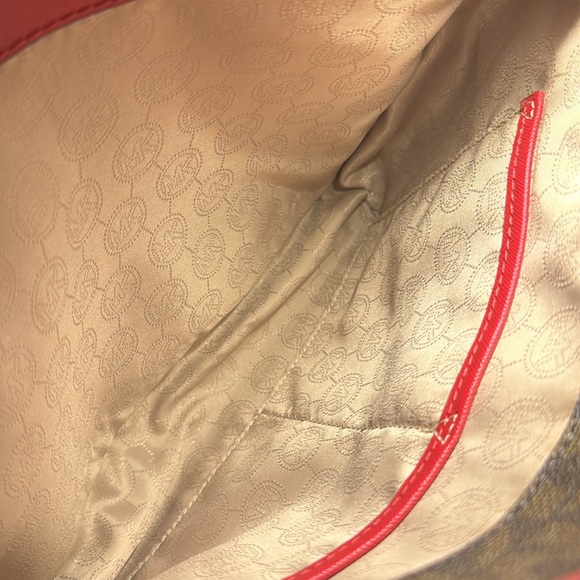 Michael Kors tote - Picture 7 of 10